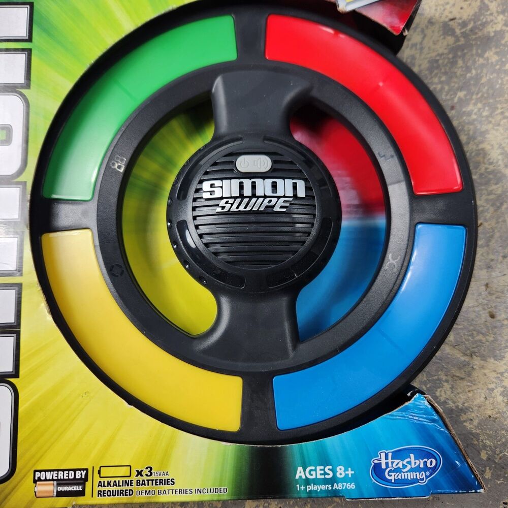 Hasbro Simon Swipe Electronic Memory Game A8766 – 4 Games, 16 Levels Ages 8+ New